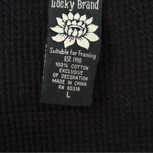 Lucky Brand Black and White Graphic Fitted Terminal Top - Picture 5 of 9